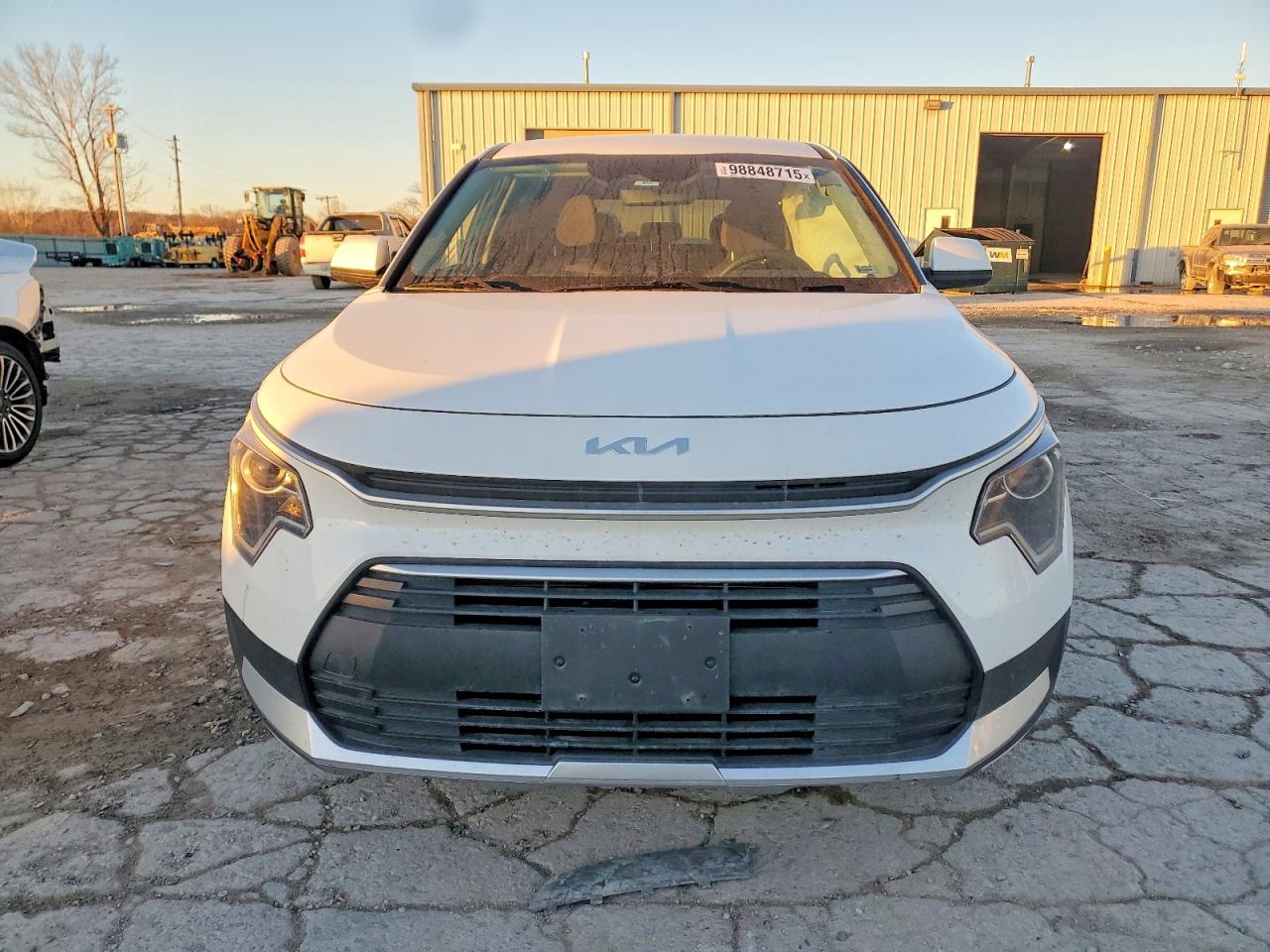 2023 KIA NIRO LX photo 13