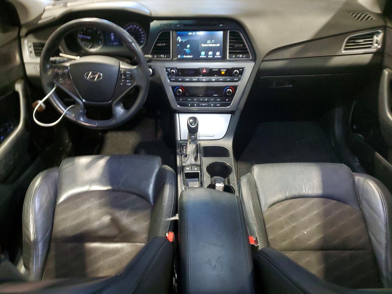 2015 HYUNDAI SONATA SPORT photo 8