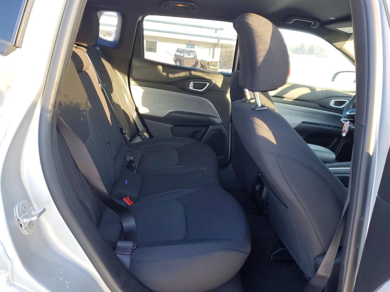 2025 JEEP COMPASS SPORT photo 19