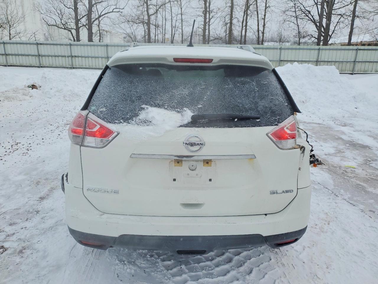 2016 NISSAN ROGUE S photo 6