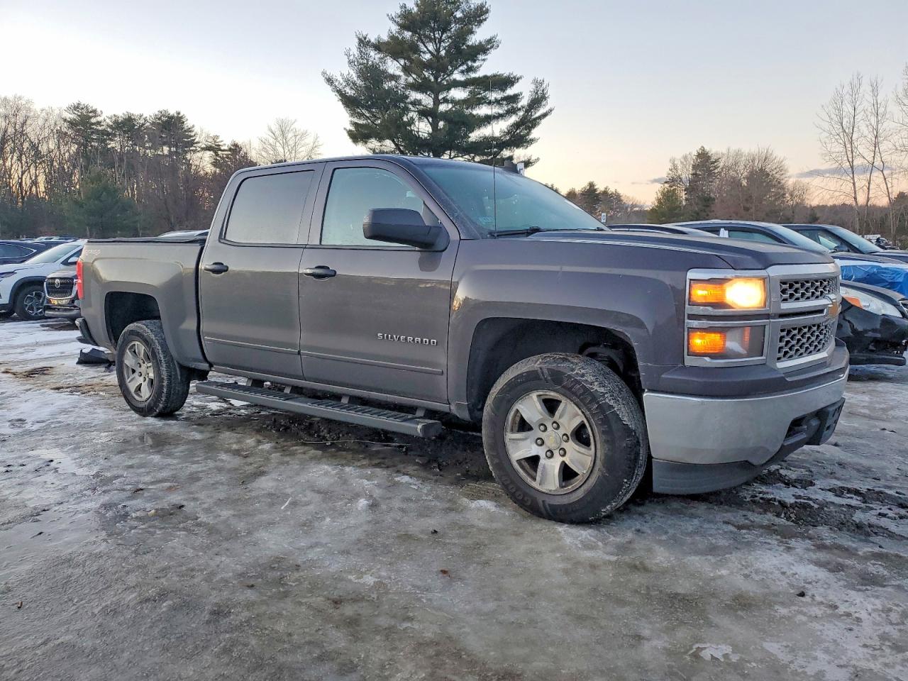 2015 CHEVROLET SILVERADO K1500 LT photo 4