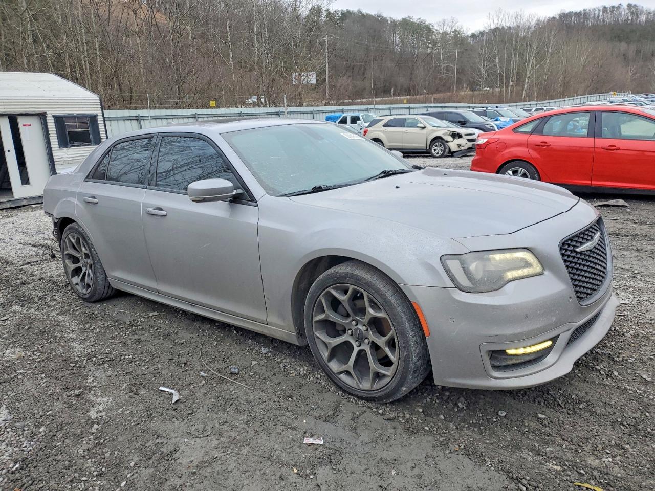 2018 CHRYSLER 300 S photo 4