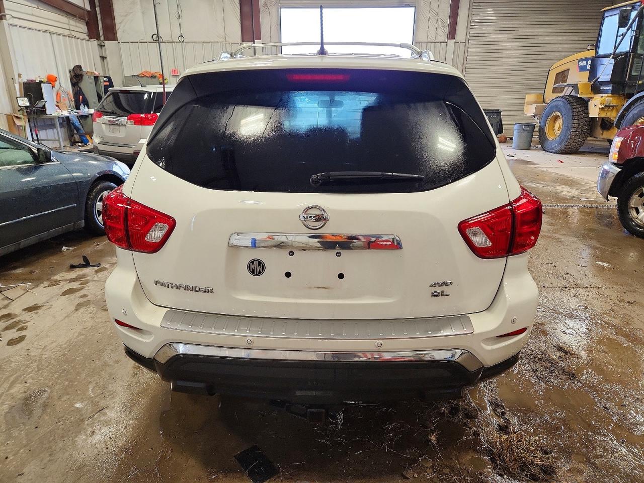 2017 NISSAN PATHFINDER S photo 6