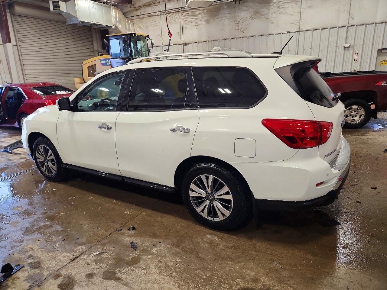 2017 NISSAN PATHFINDER S photo 2