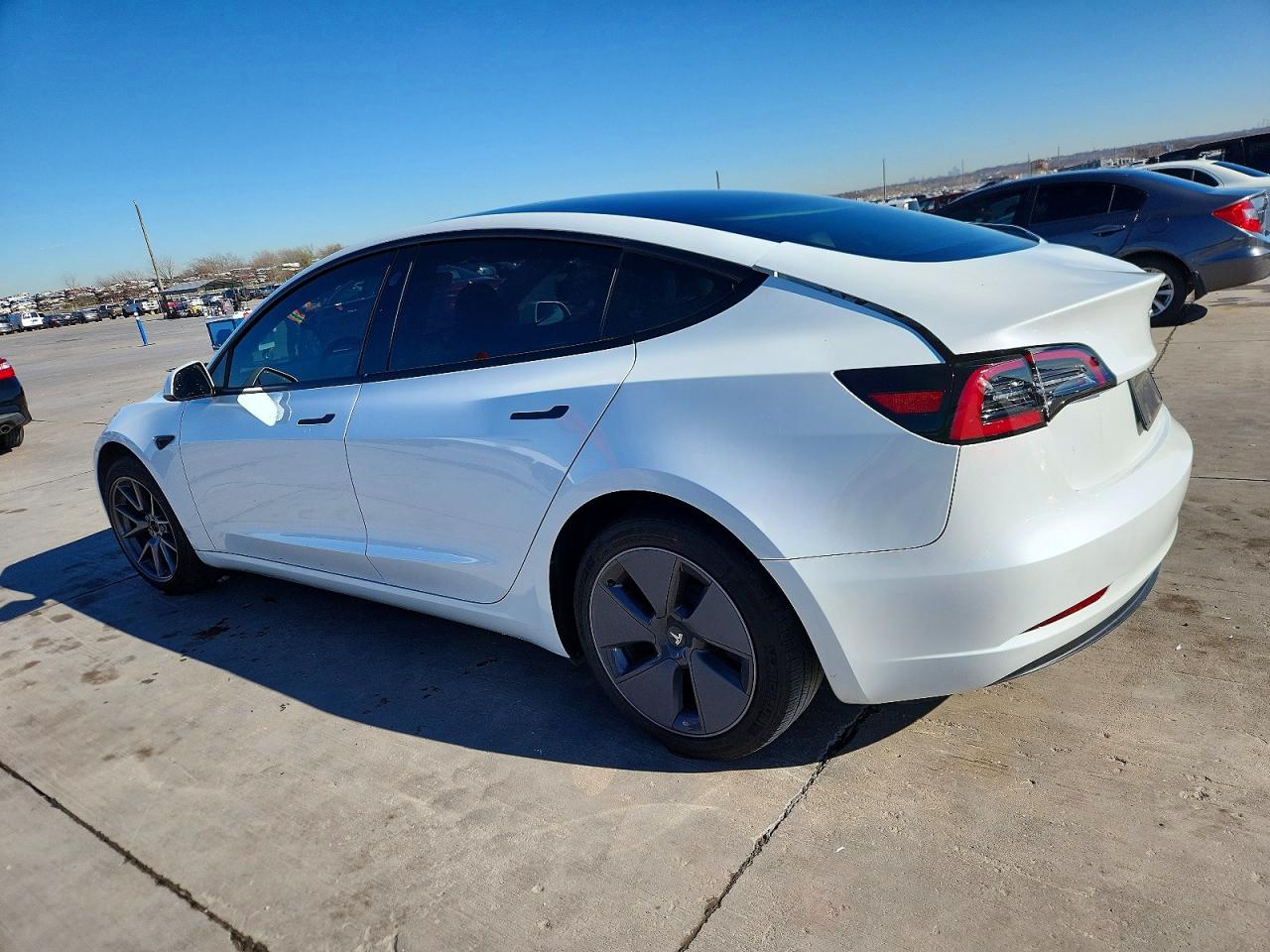 2023 TESLA MODEL 3 photo 3