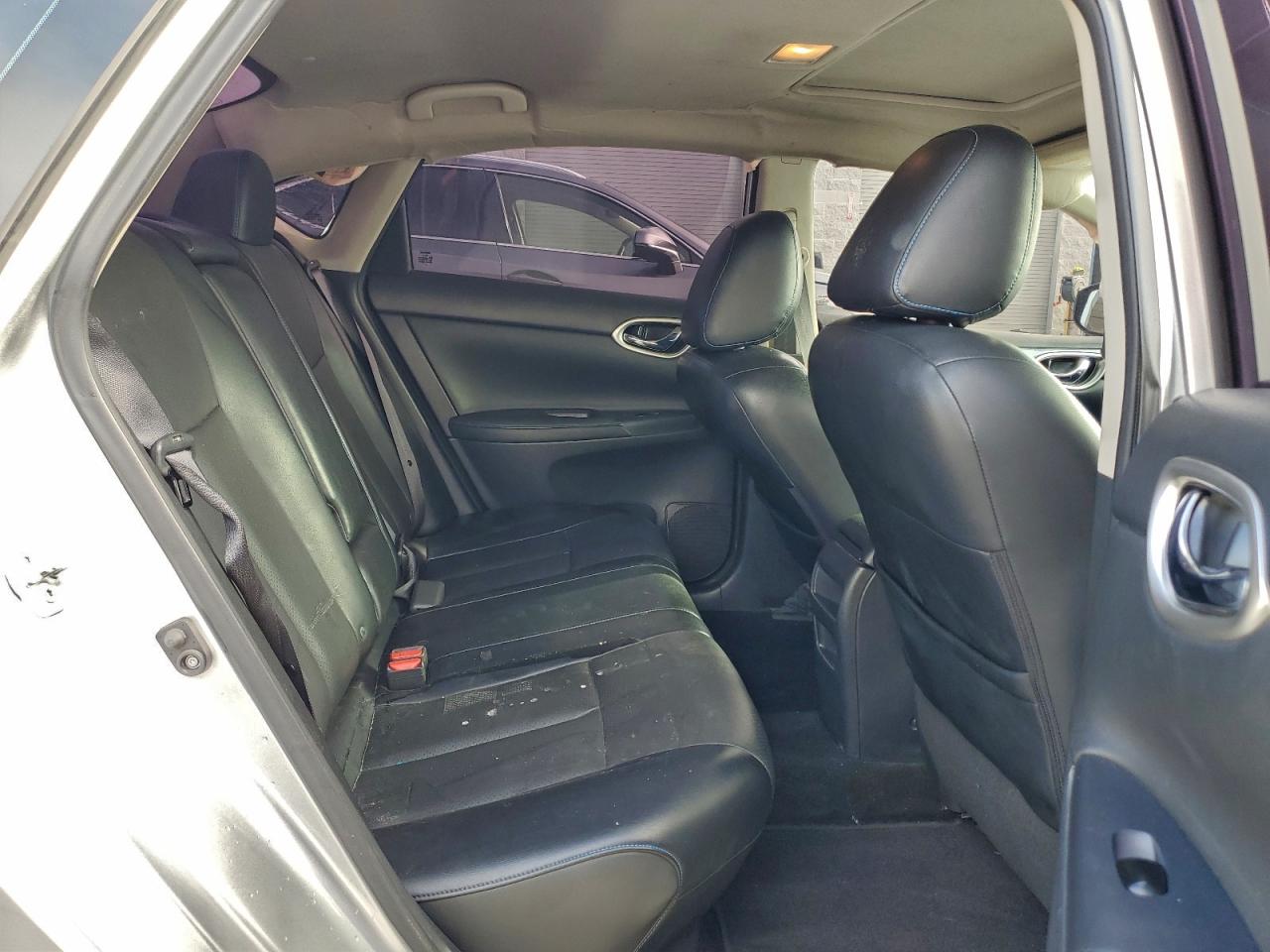 2016 NISSAN SENTRA S photo 10