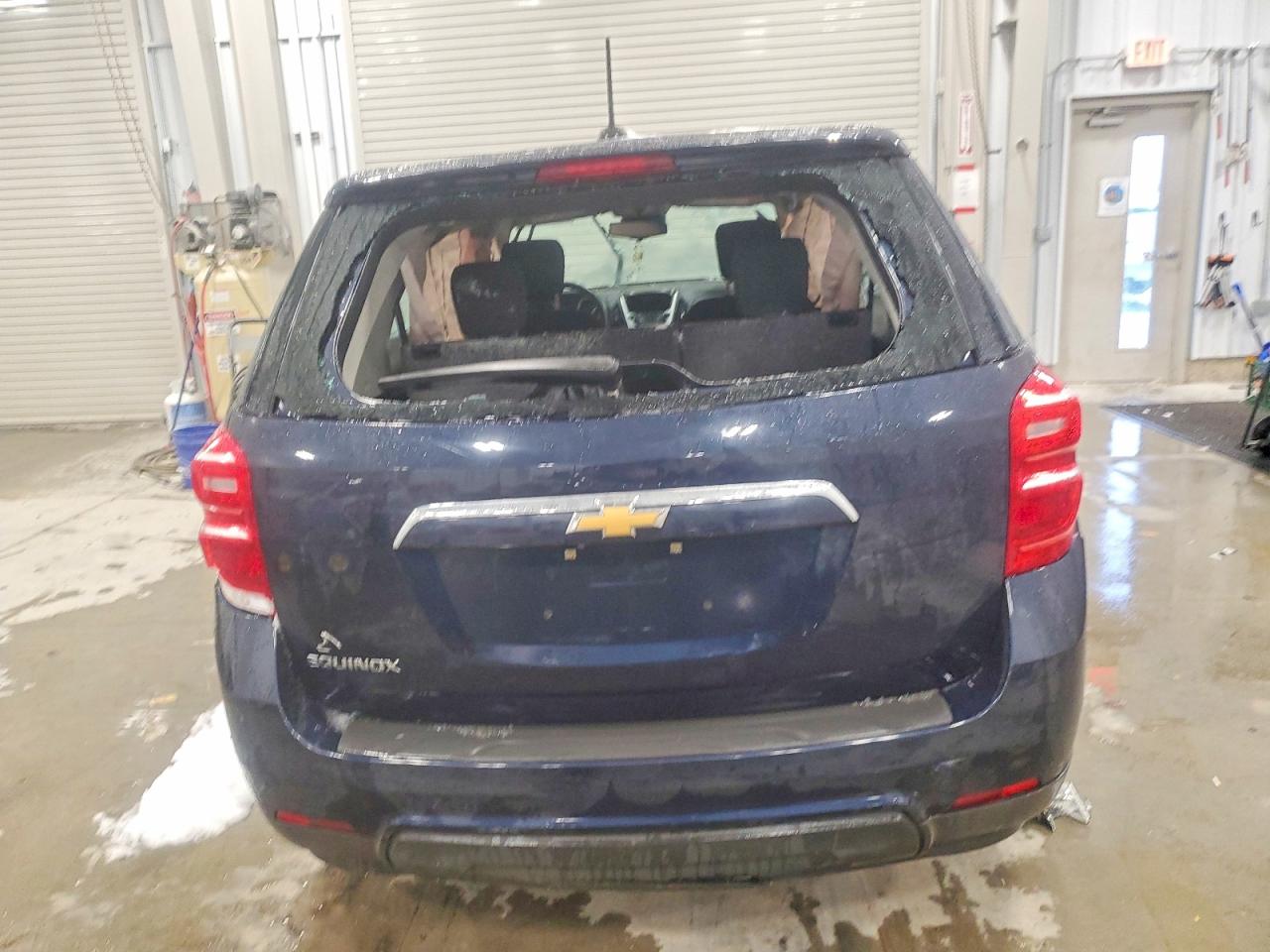 2017 CHEVROLET EQUINOX LS photo 6