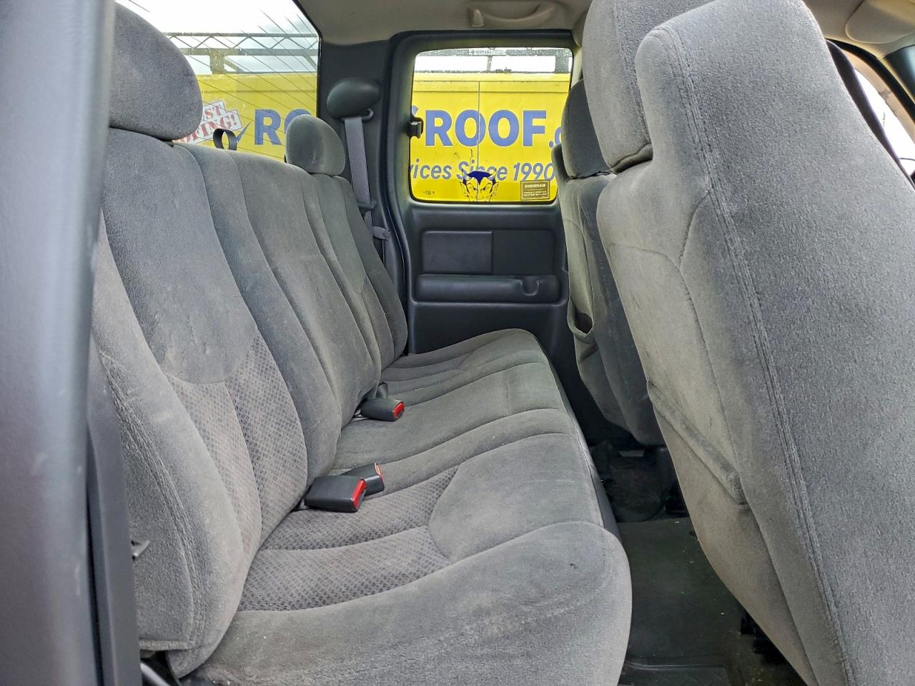 2004 CHEVROLET SILVERADO K1500 photo 10