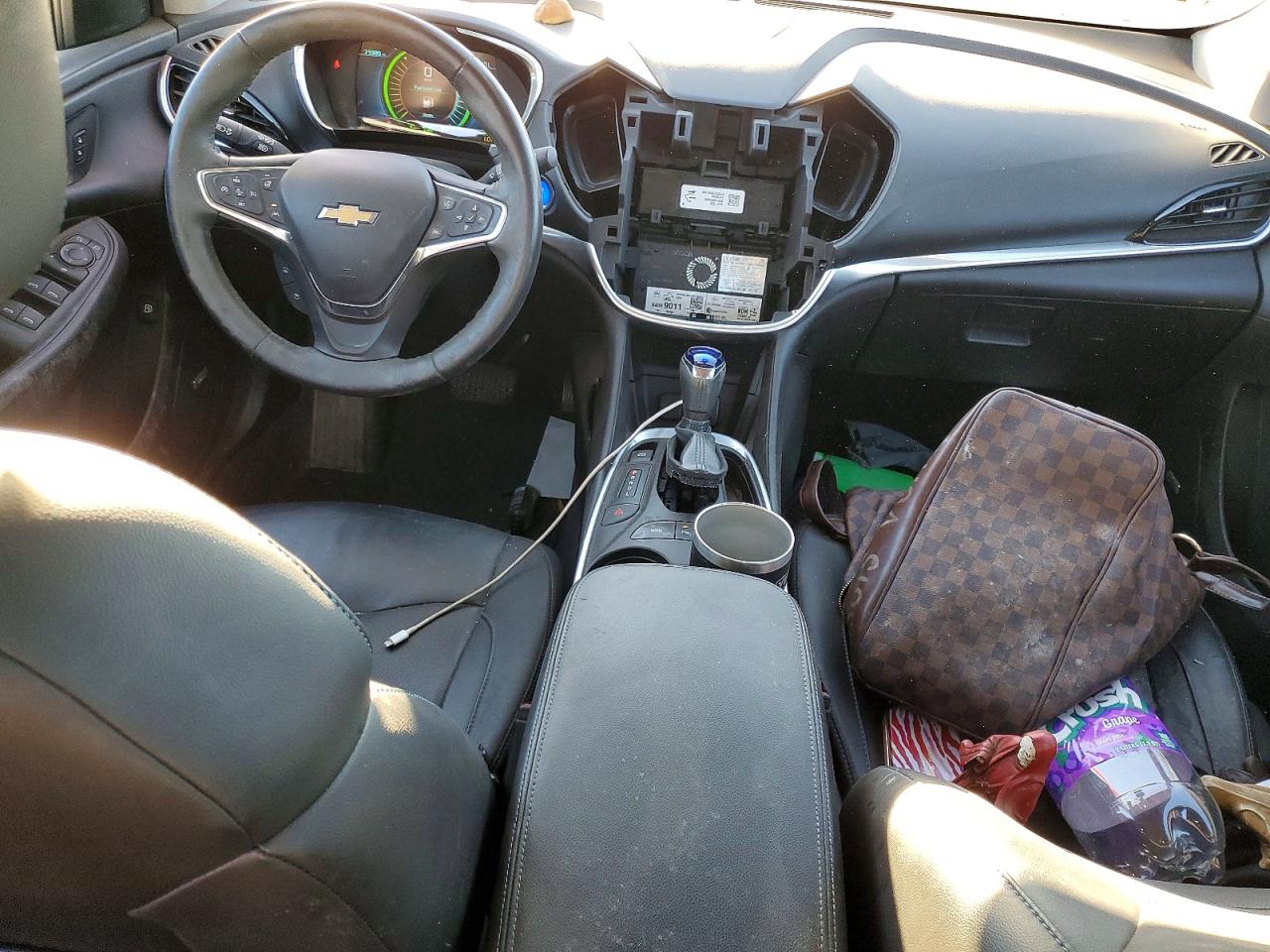 2017 CHEVROLET VOLT PREMIER photo 8