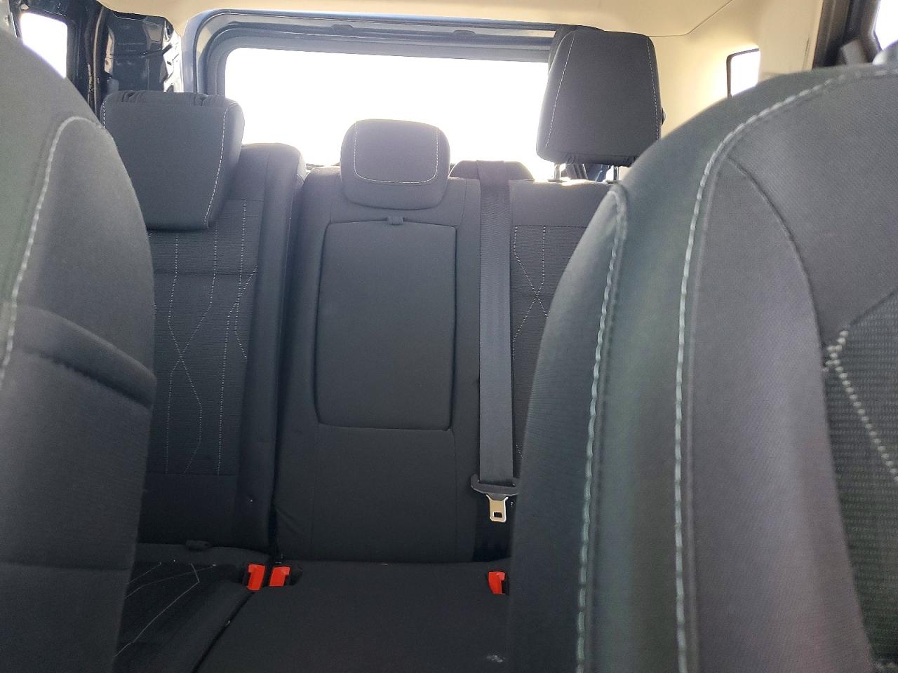 2021 FORD ECOSPORT SE photo 10