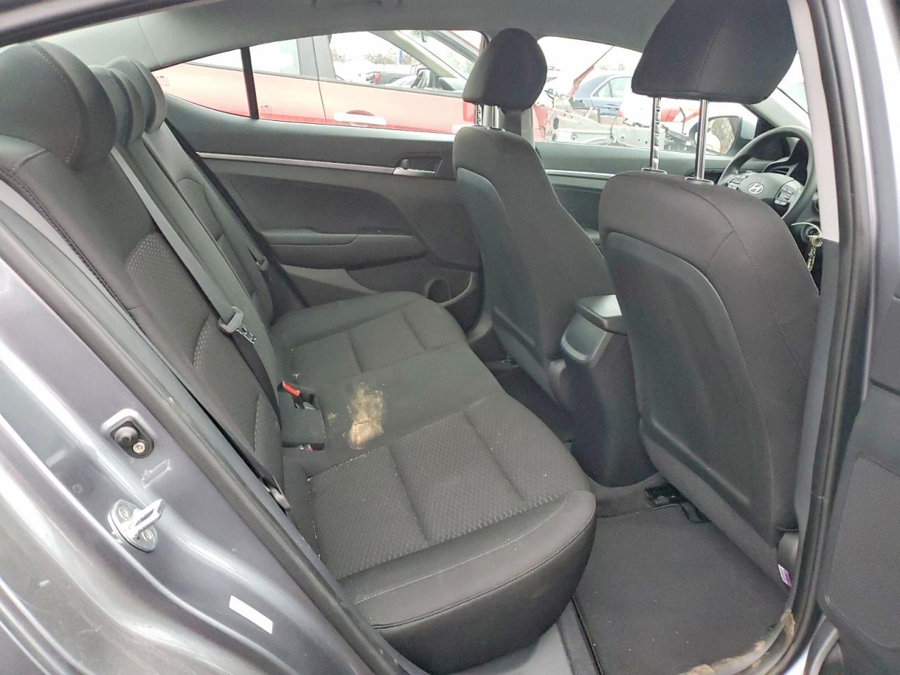 2019 HYUNDAI ELANTRA SE photo 10