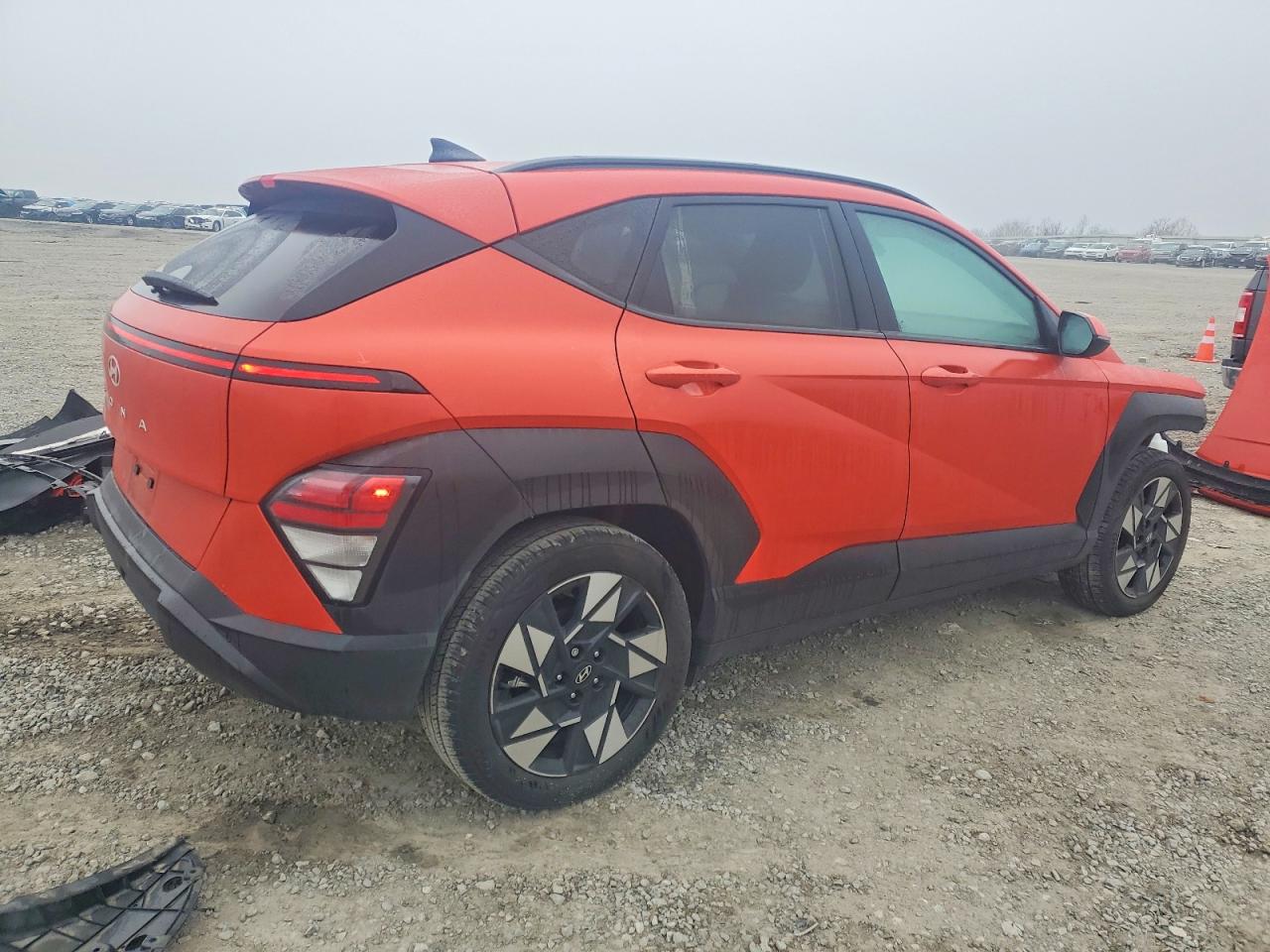 2024 HYUNDAI KONA SEL photo 3