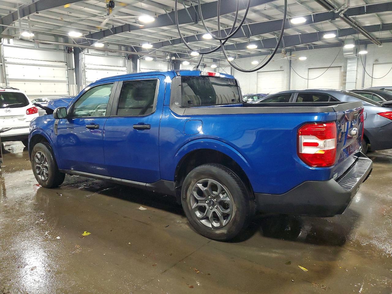 2024 FORD MAVERICK XLT photo 2