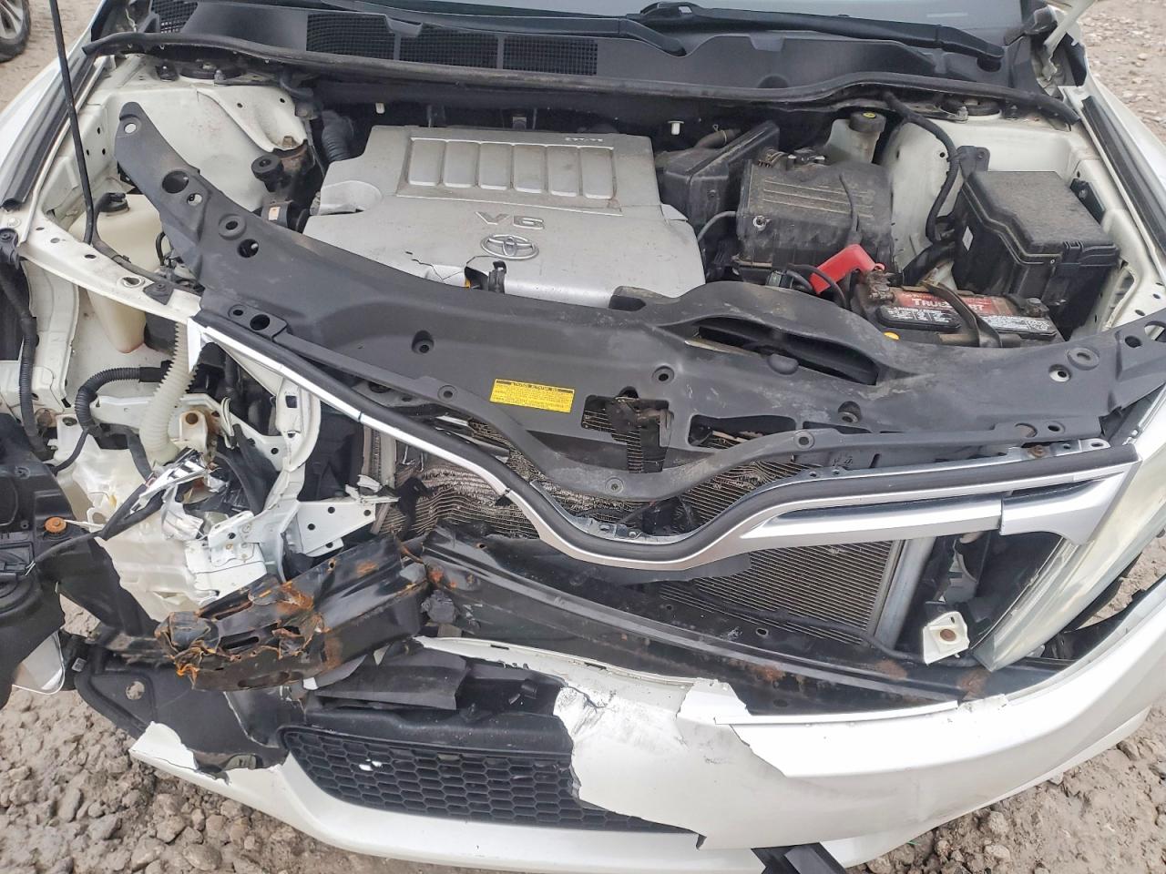 2011 TOYOTA VENZA photo 12