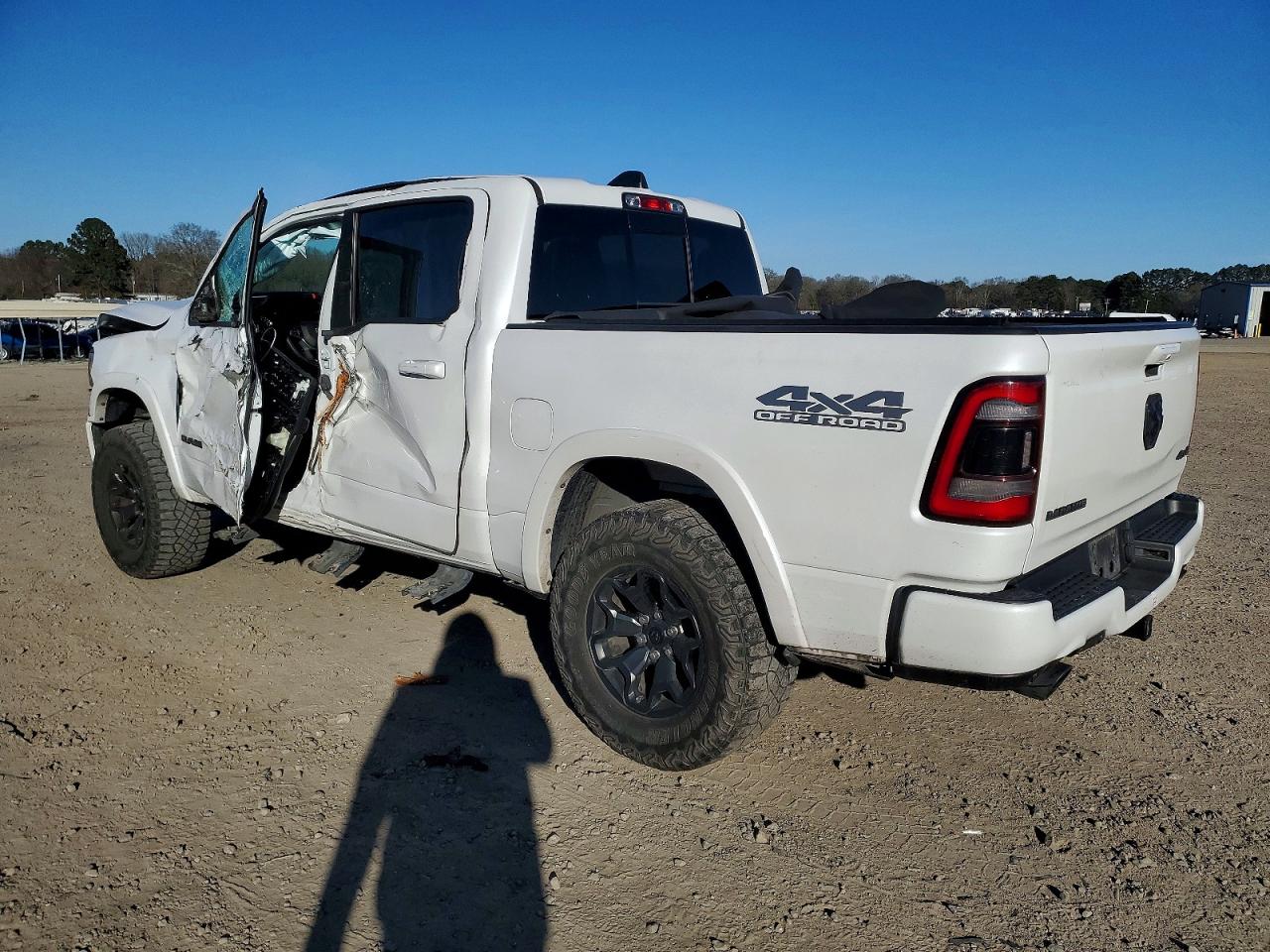 2021 RAM 1500 LARAMIE photo 2