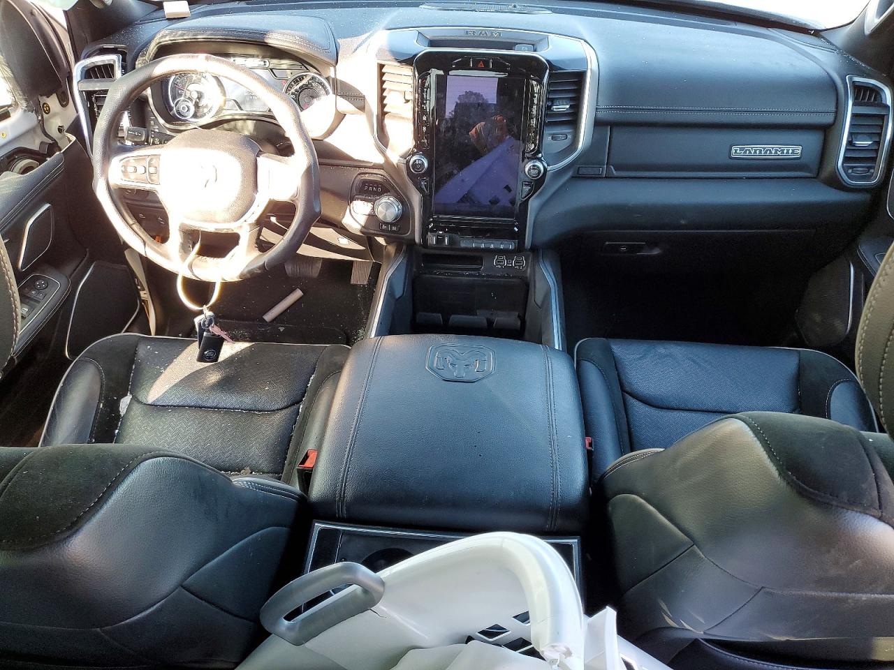2021 RAM 1500 LARAMIE photo 8
