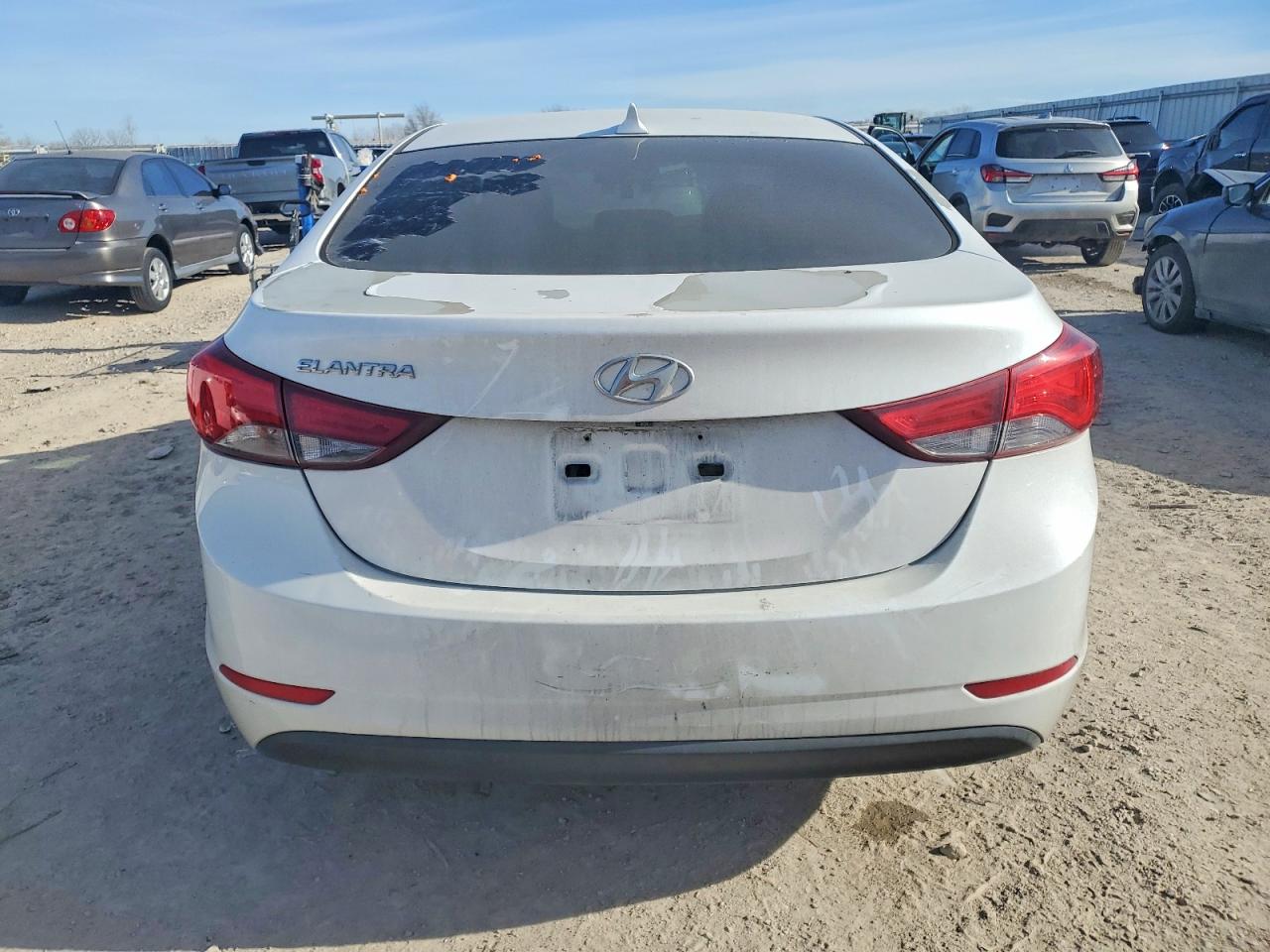 2015 HYUNDAI ELANTRA SE photo 16