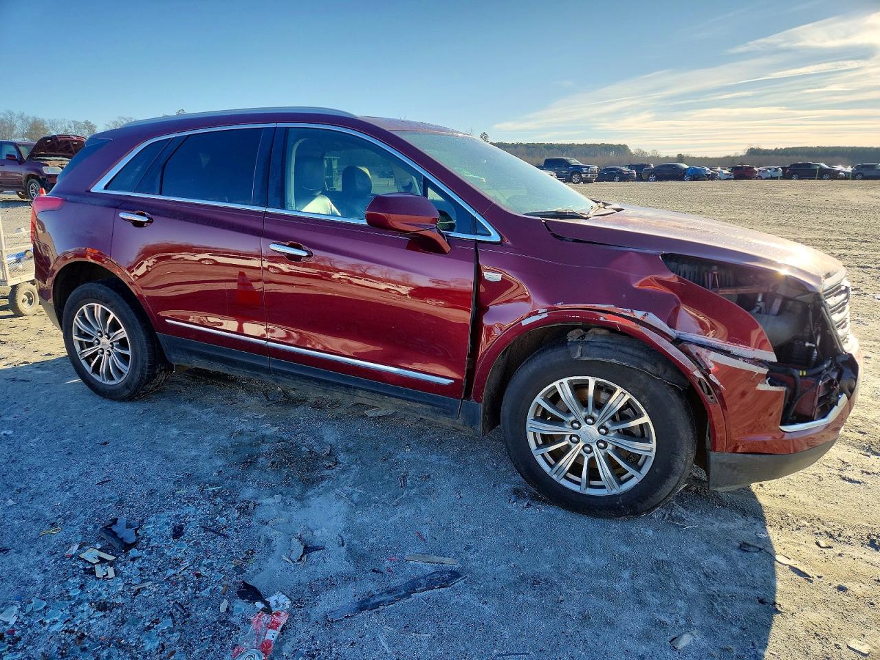 2017 CADILLAC XT5 LUXURY photo 4