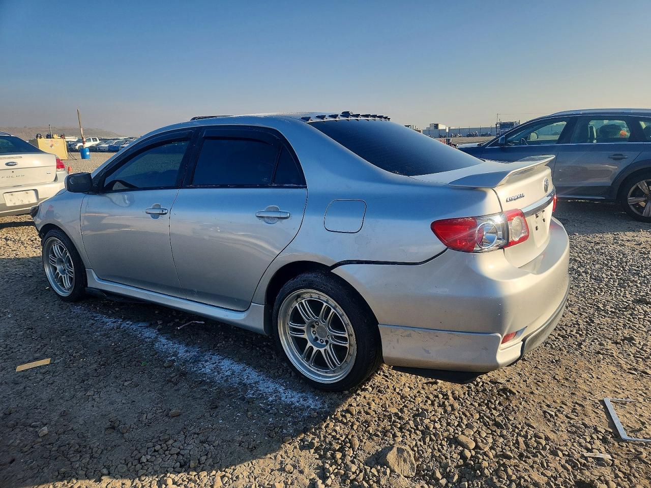 2013 TOYOTA COROLLA BASE photo 2