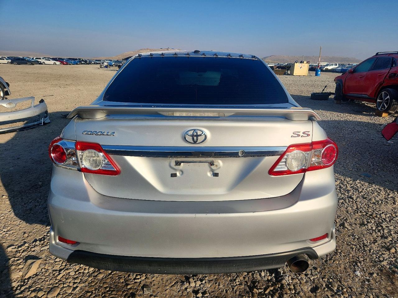2013 TOYOTA COROLLA BASE photo 6