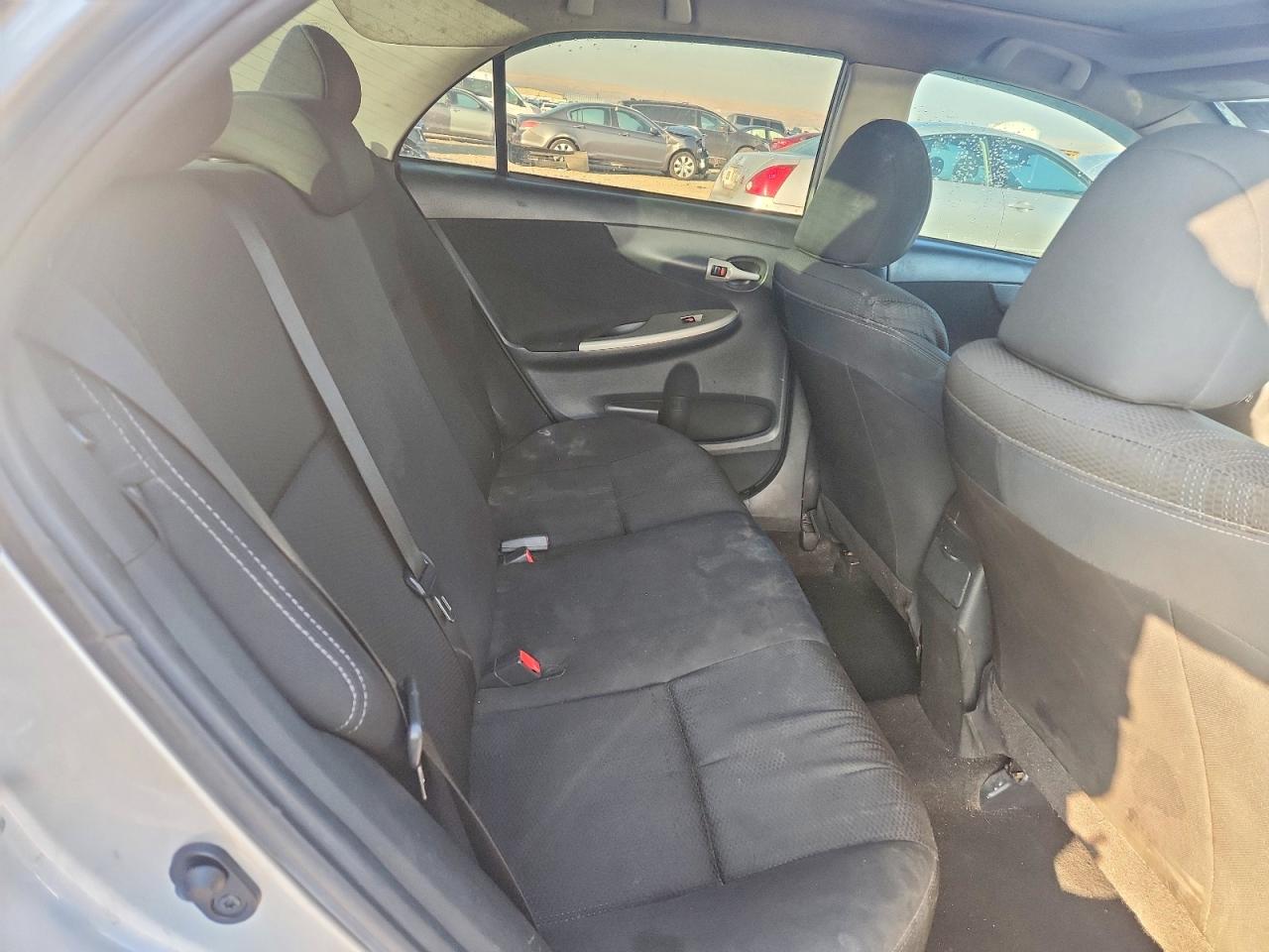 2013 TOYOTA COROLLA BASE photo 10
