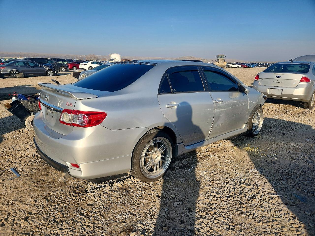 2013 TOYOTA COROLLA BASE photo 3