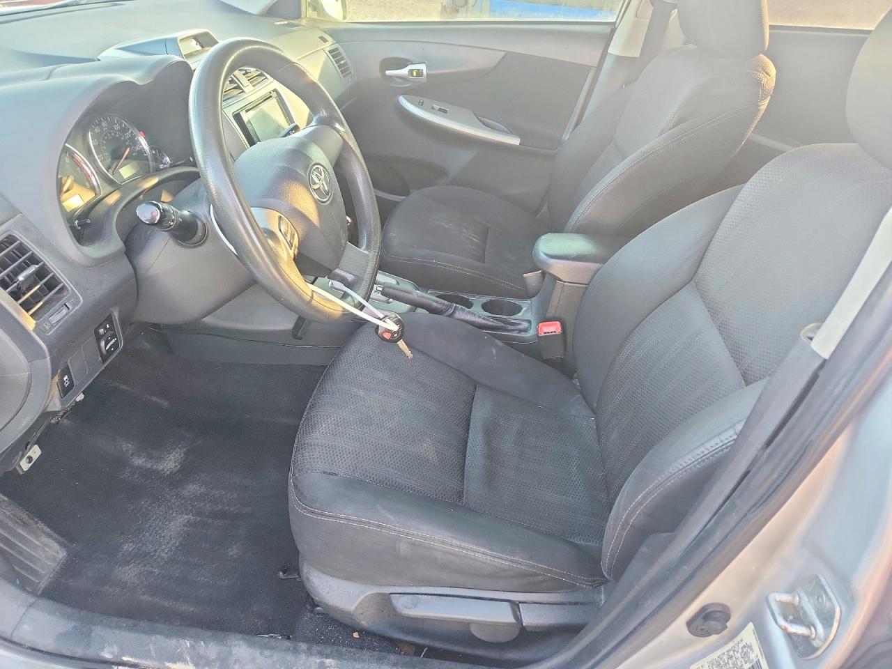 2013 TOYOTA COROLLA BASE photo 7