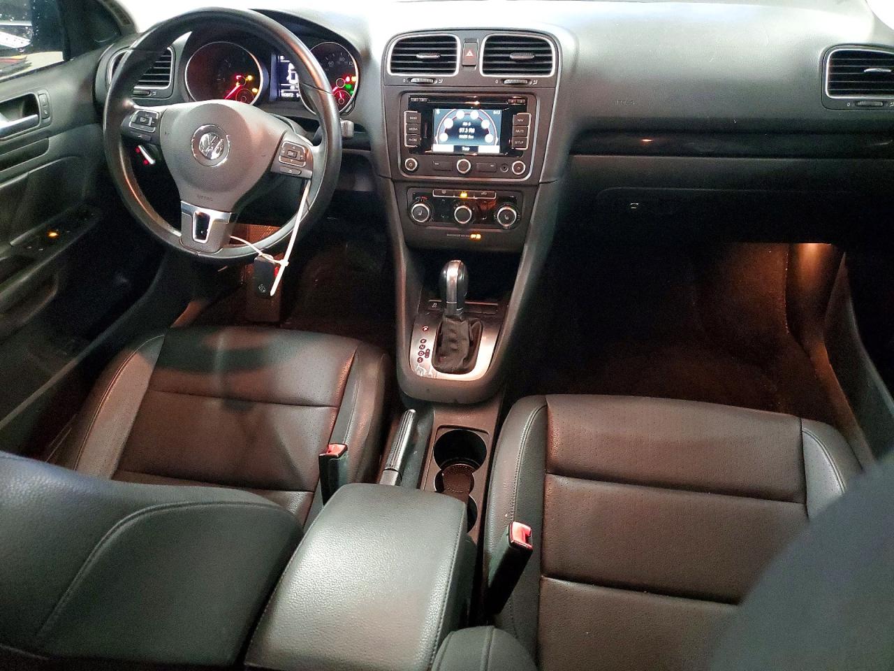 2014 VOLKSWAGEN JETTA TDI photo 8