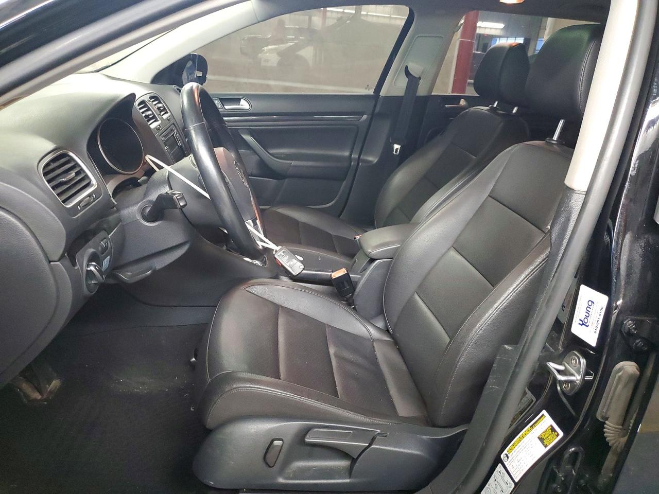 2014 VOLKSWAGEN JETTA TDI photo 7