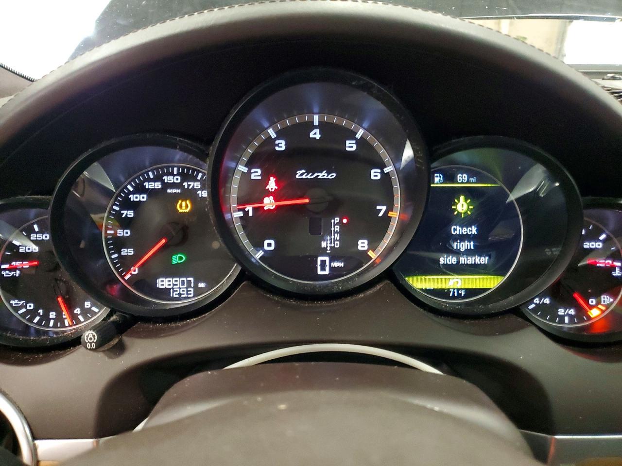 2012 PORSCHE CAYENNE TURBO photo 17