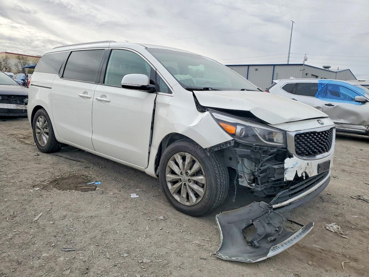 2017 KIA SEDONA EX photo 7