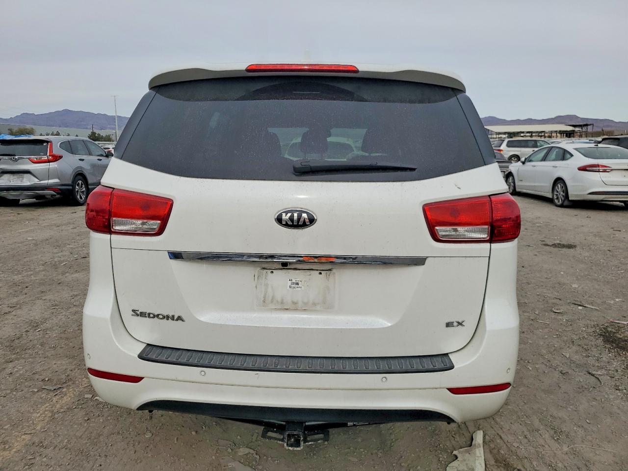 2017 KIA SEDONA EX photo 11