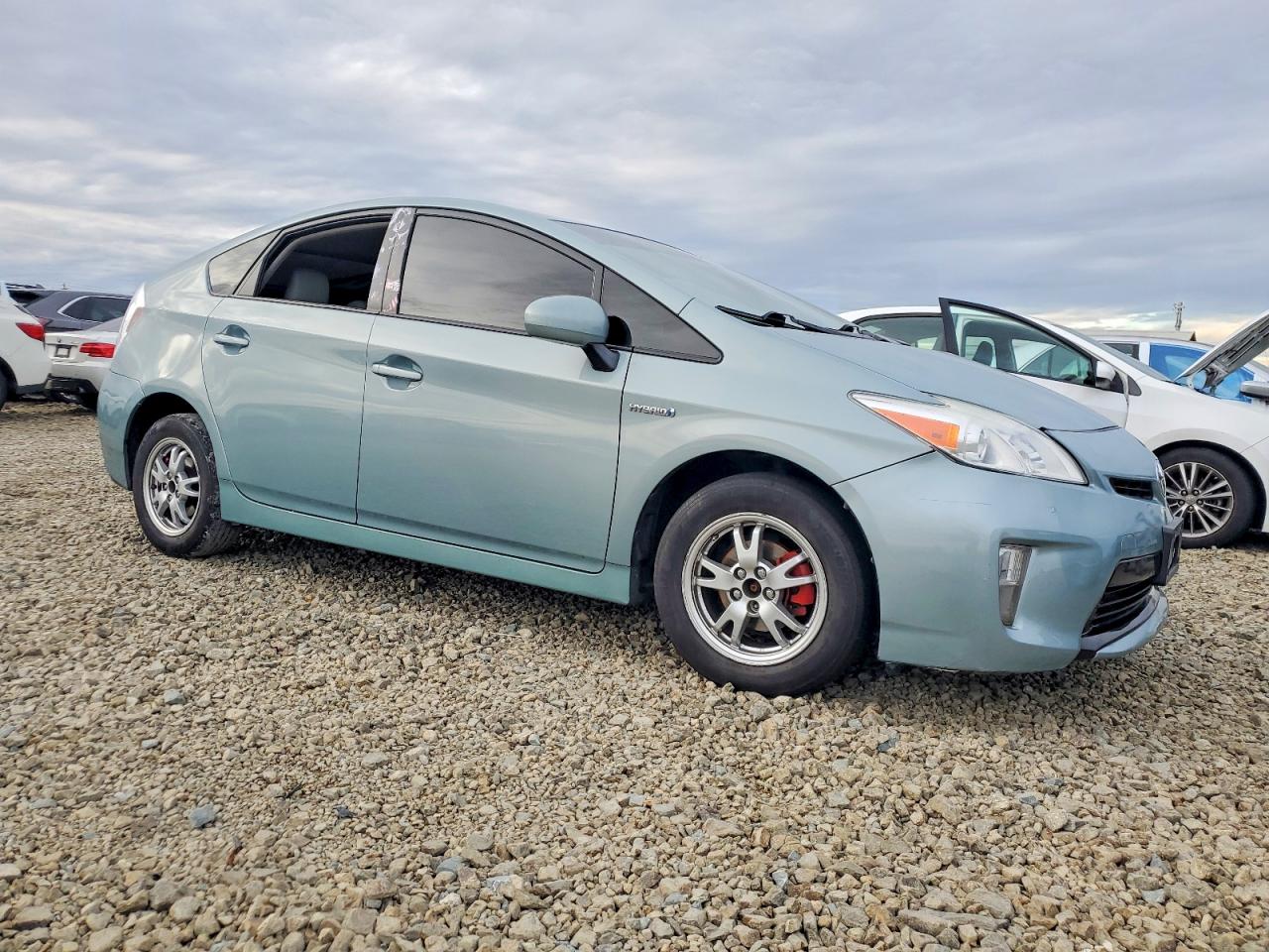 2012 TOYOTA PRIUS photo 4