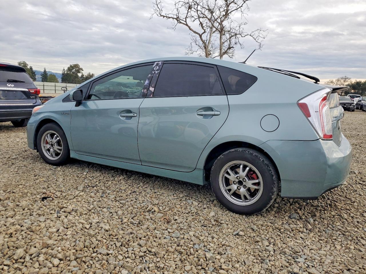 2012 TOYOTA PRIUS photo 2