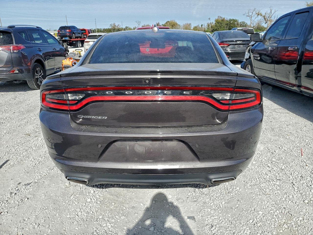 2015 DODGE CHARGER SXT photo 6