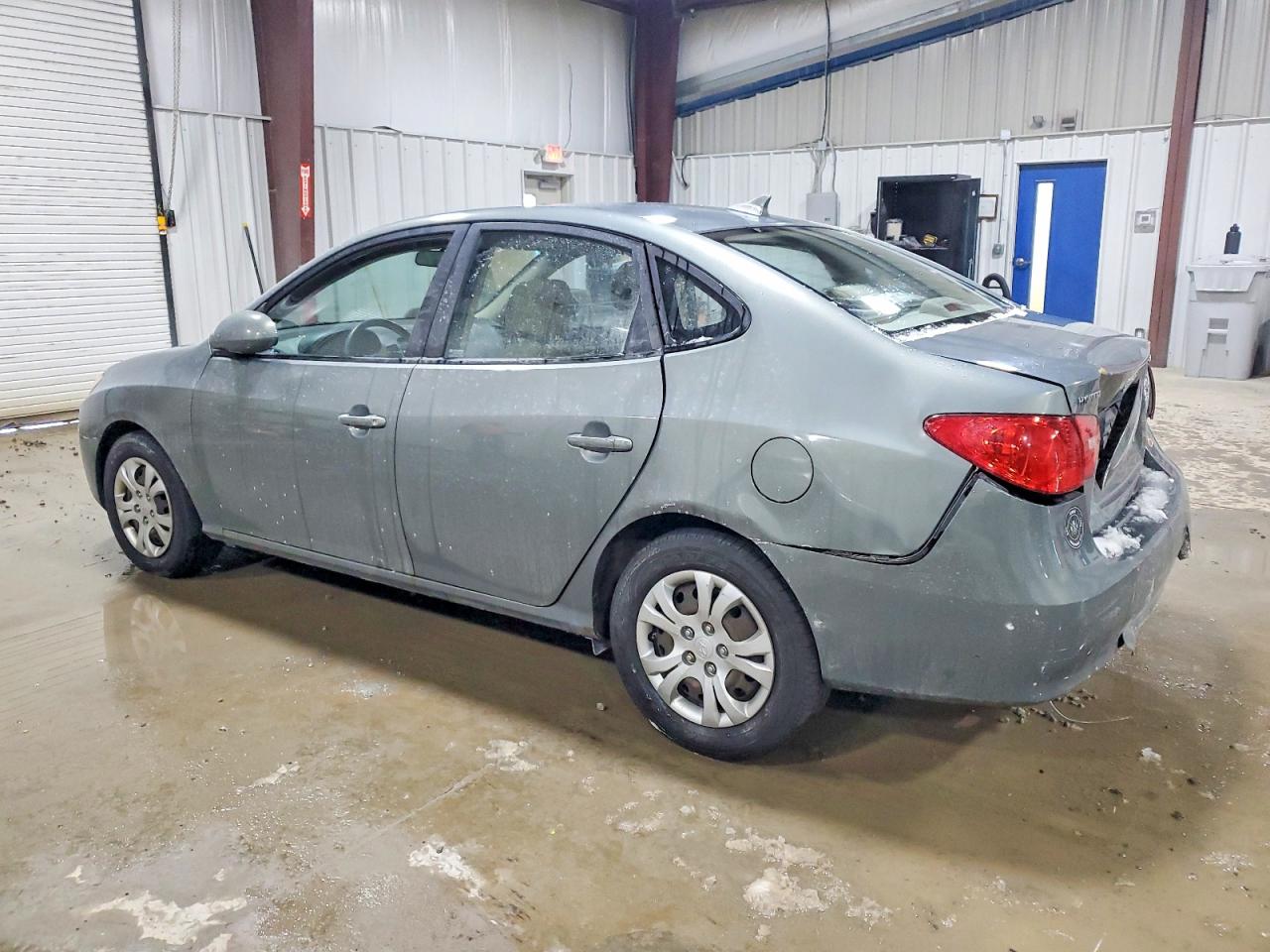 2010 HYUNDAI ELANTRA BLUE photo 2