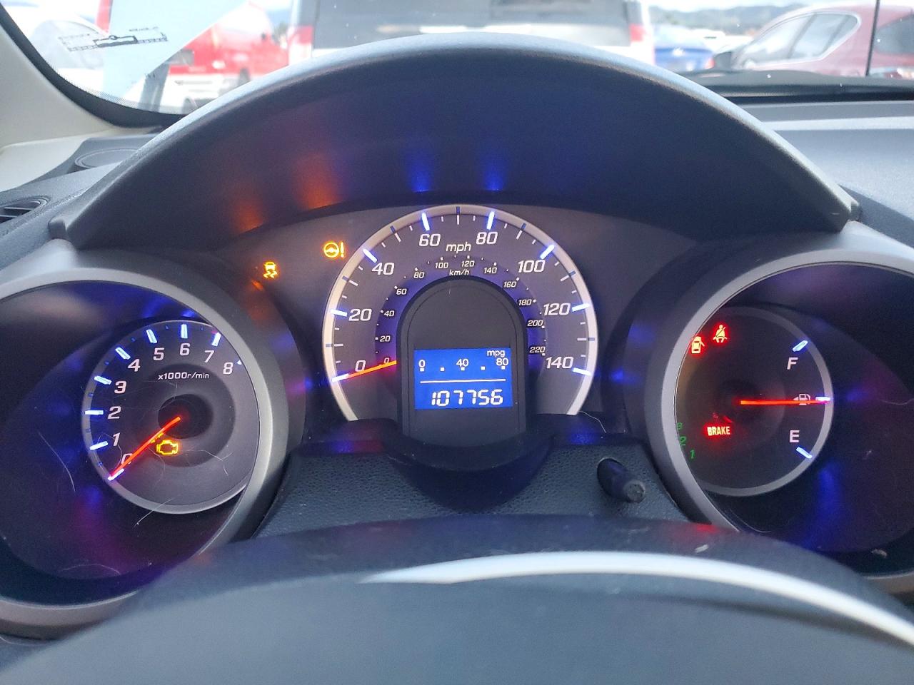 2011 HONDA FIT photo 9