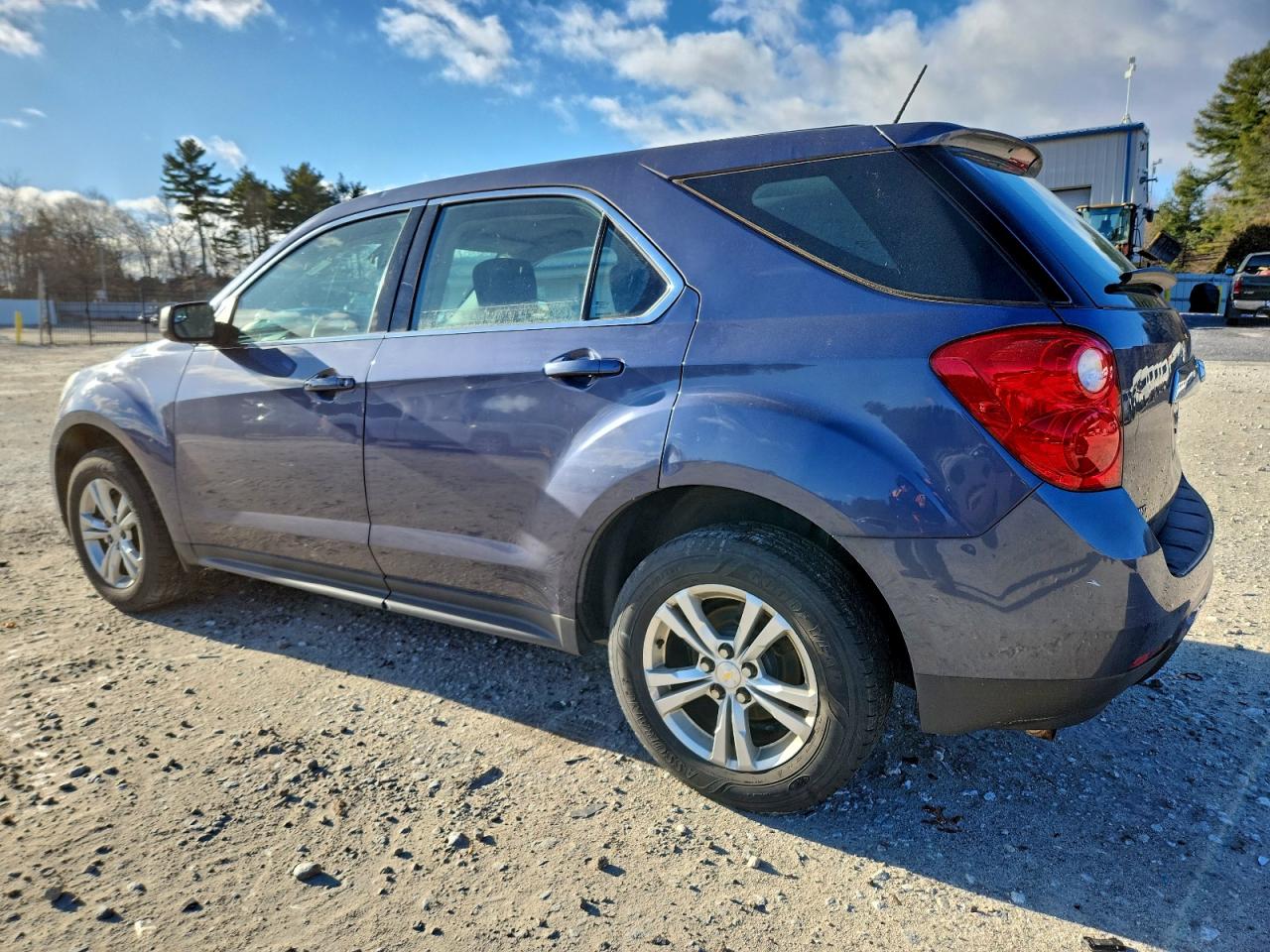 2013 CHEVROLET EQUINOX LS photo 2