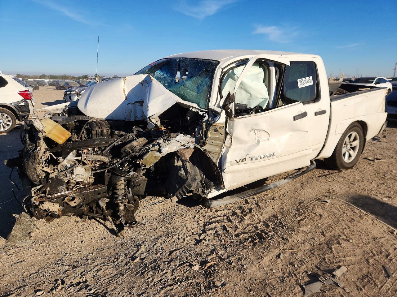 2012 NISSAN TITAN