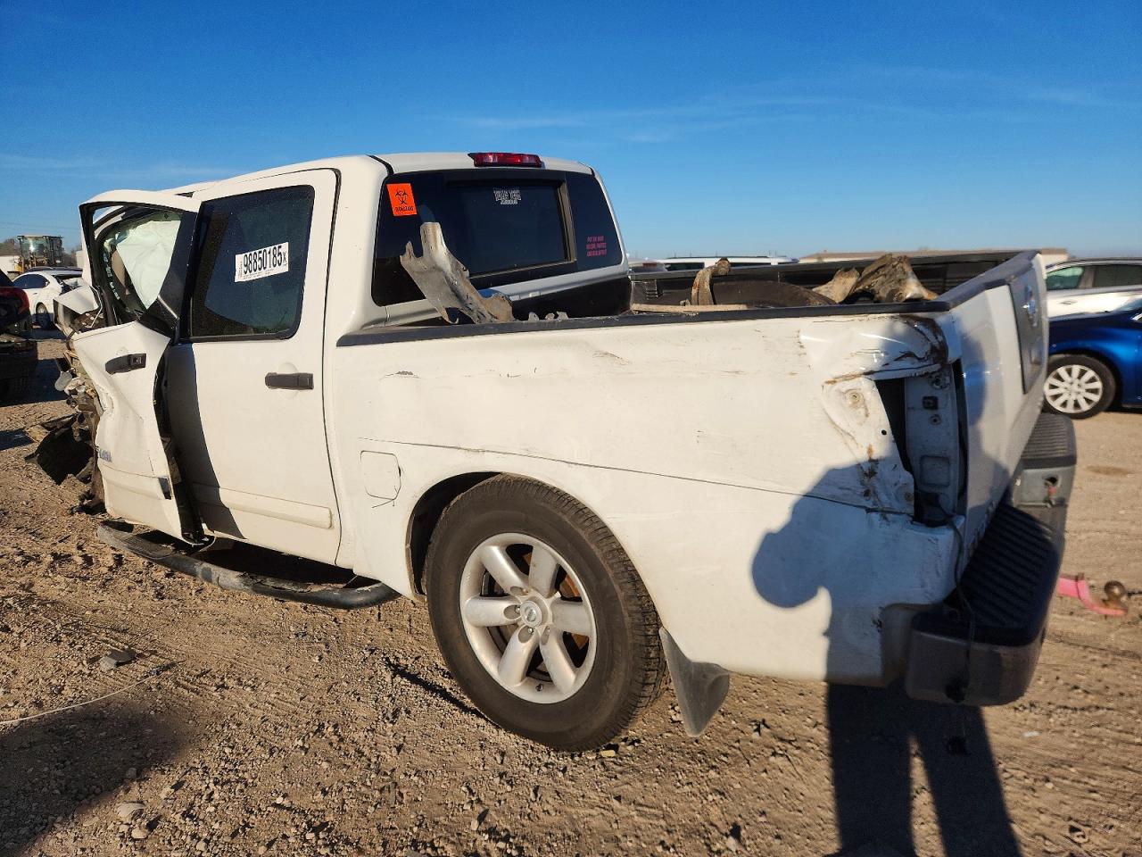 2012 NISSAN TITAN S photo 2
