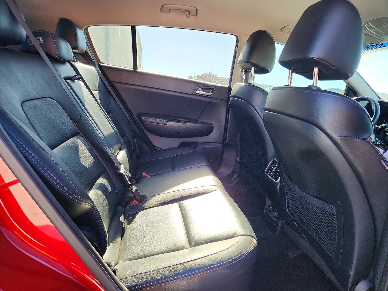 2017 KIA SPORTAGE EX photo 19