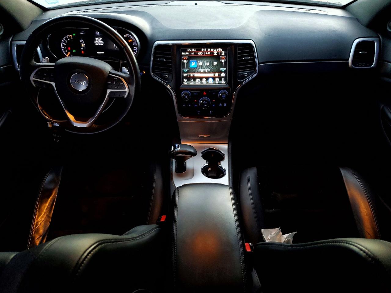 2015 JEEP GRAND CHEROKEE LAREDO photo 8