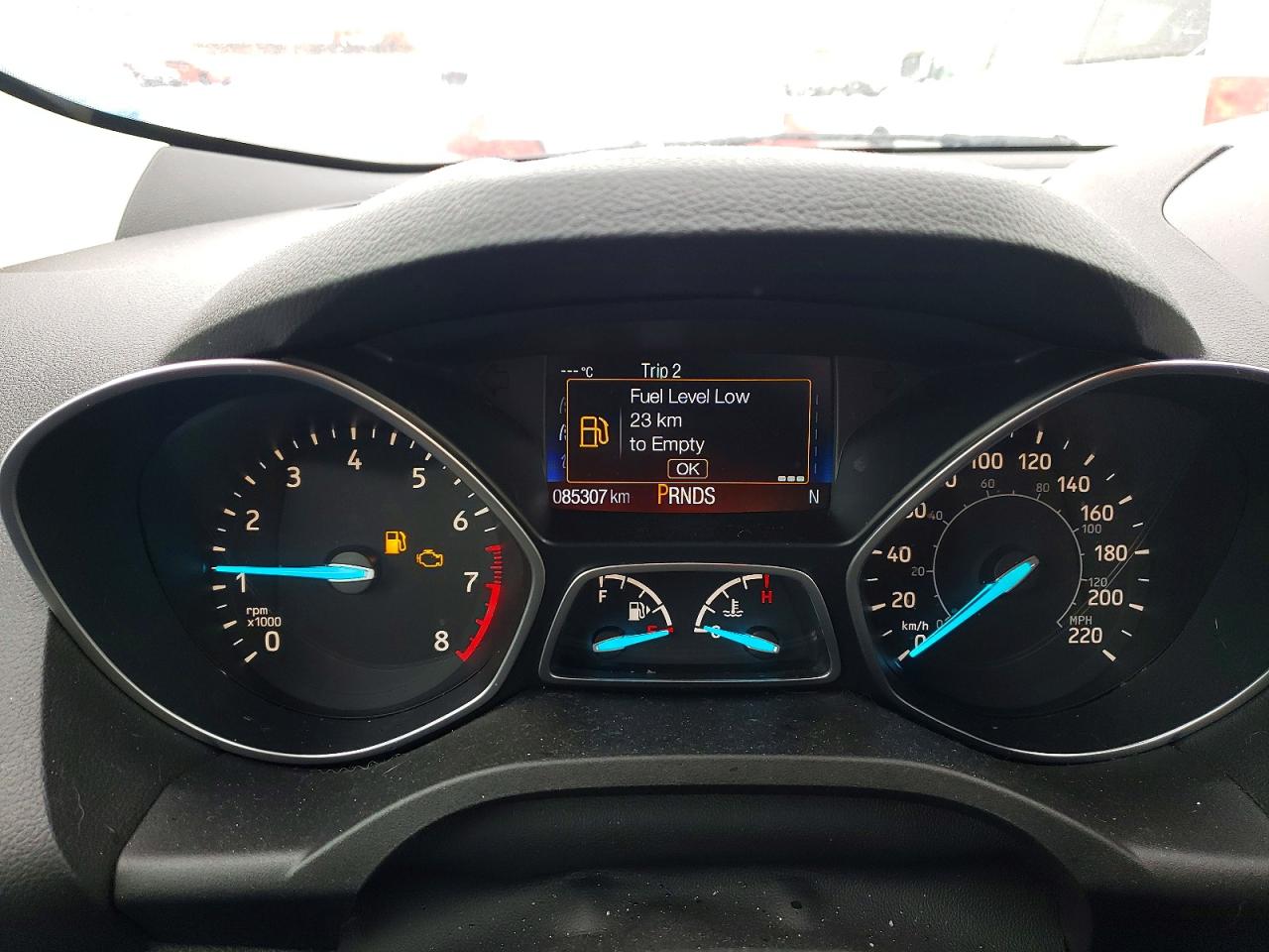2017 FORD ESCAPE TITANIUM photo 9