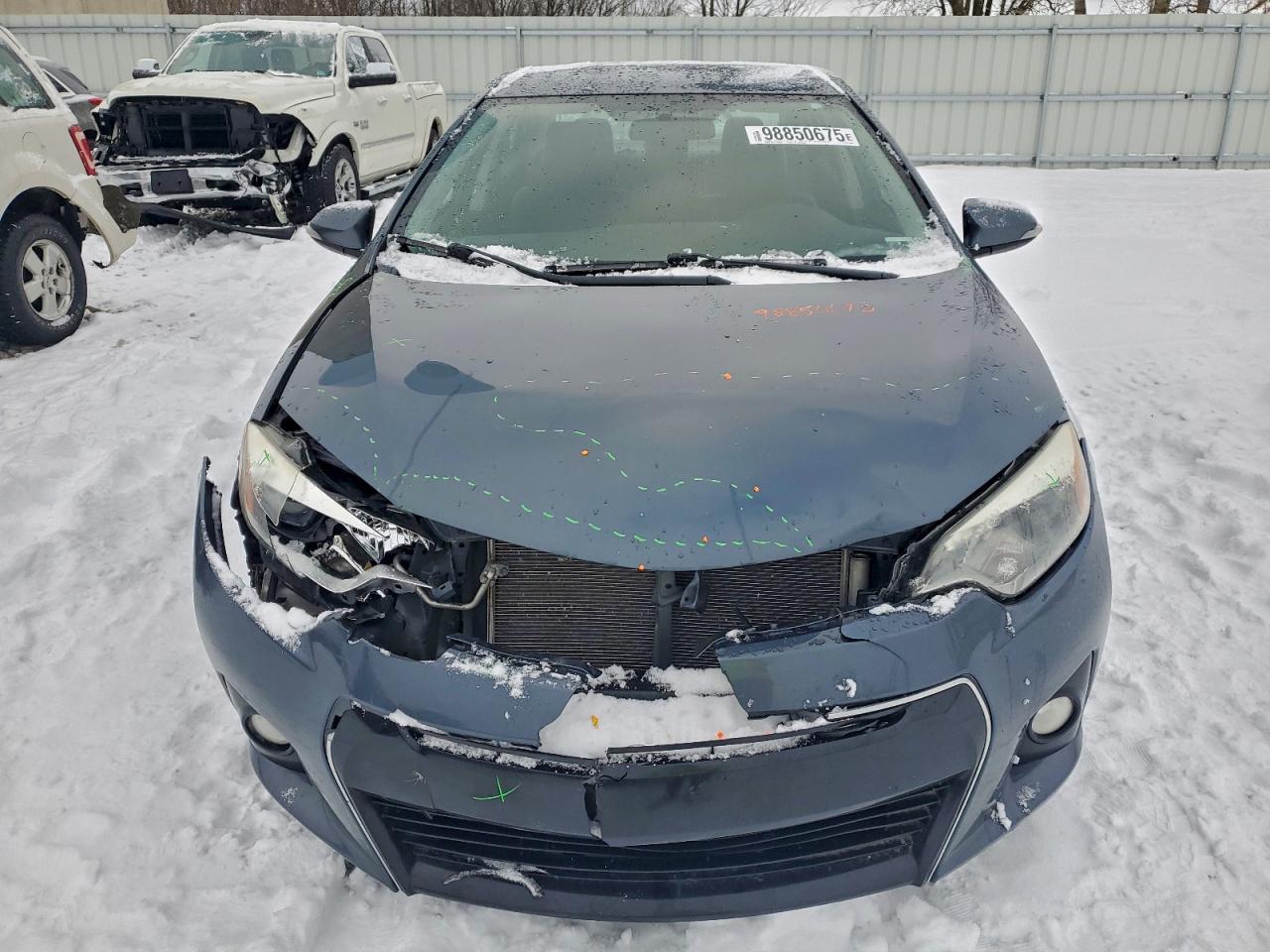 2016 TOYOTA COROLLA L photo 5