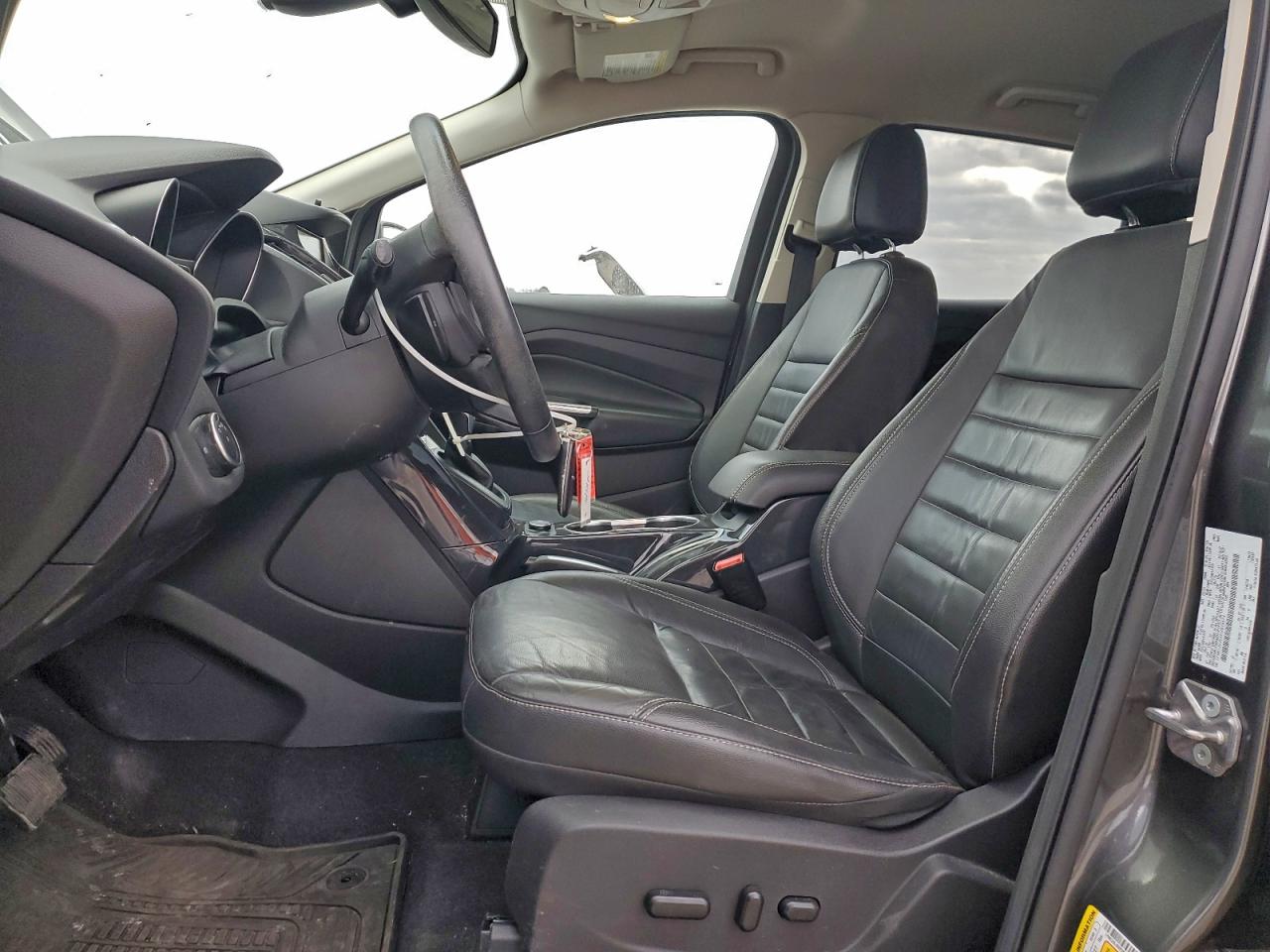 2015 FORD ESCAPE TITANIUM photo 19