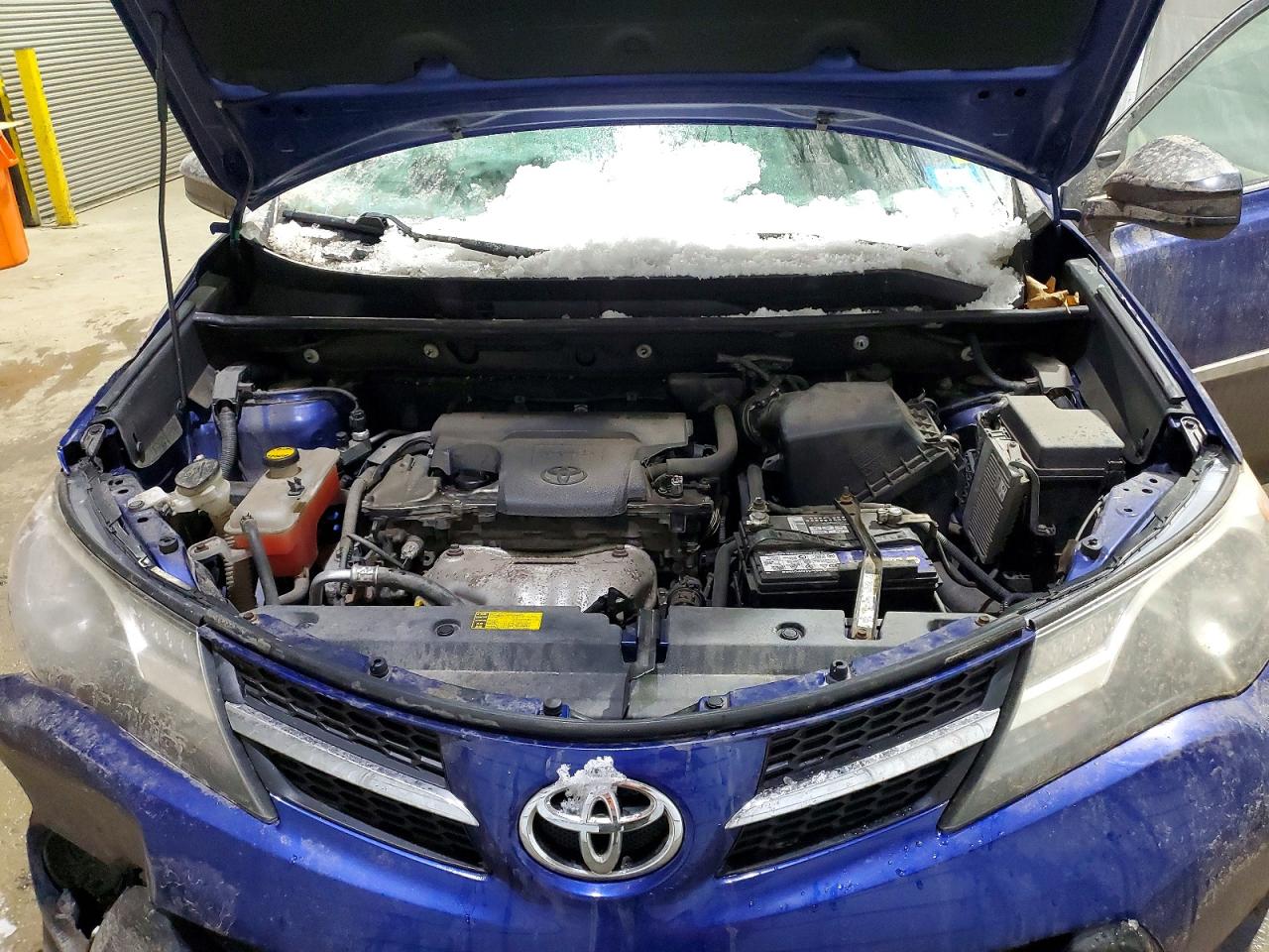 2015 TOYOTA RAV4 LE photo 12