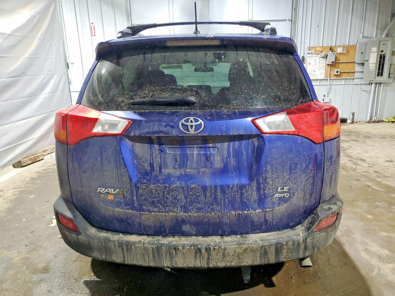 2015 TOYOTA RAV4 LE photo 6