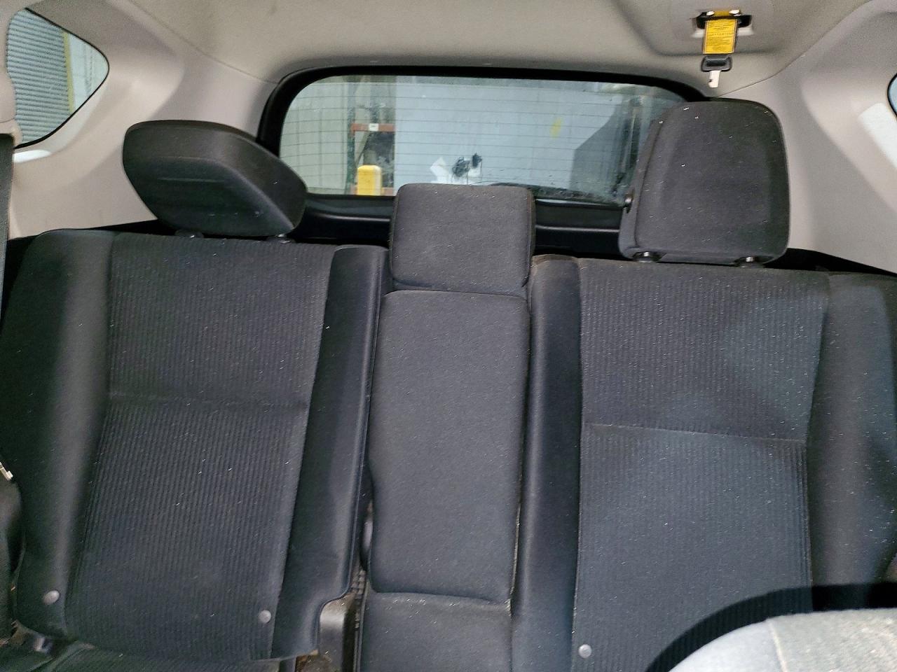 2015 TOYOTA RAV4 LE photo 10