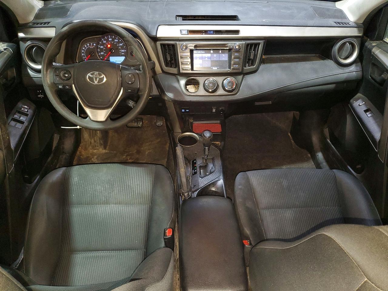 2015 TOYOTA RAV4 LE photo 8
