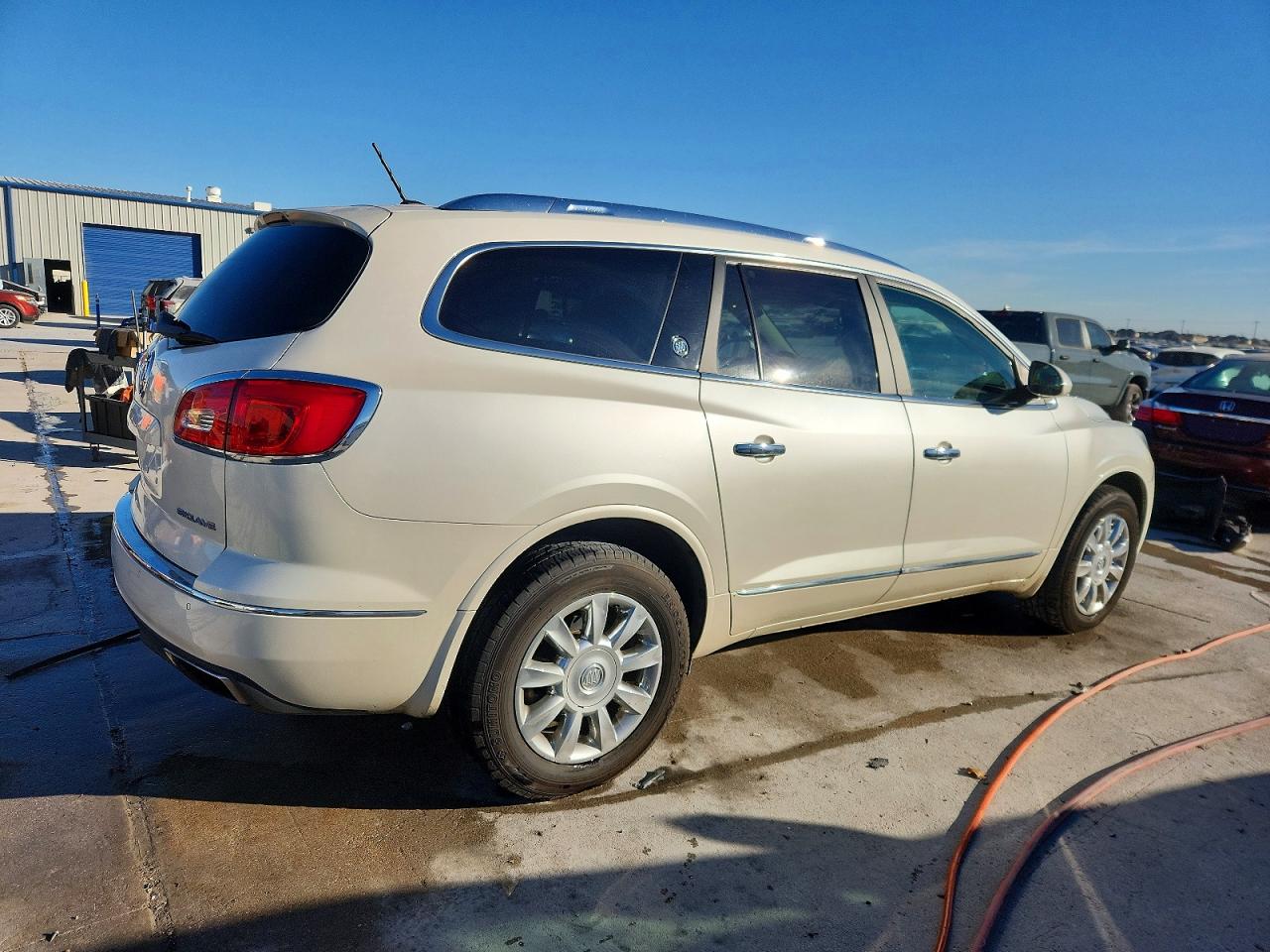 2014 BUICK ENCLAVE photo 5